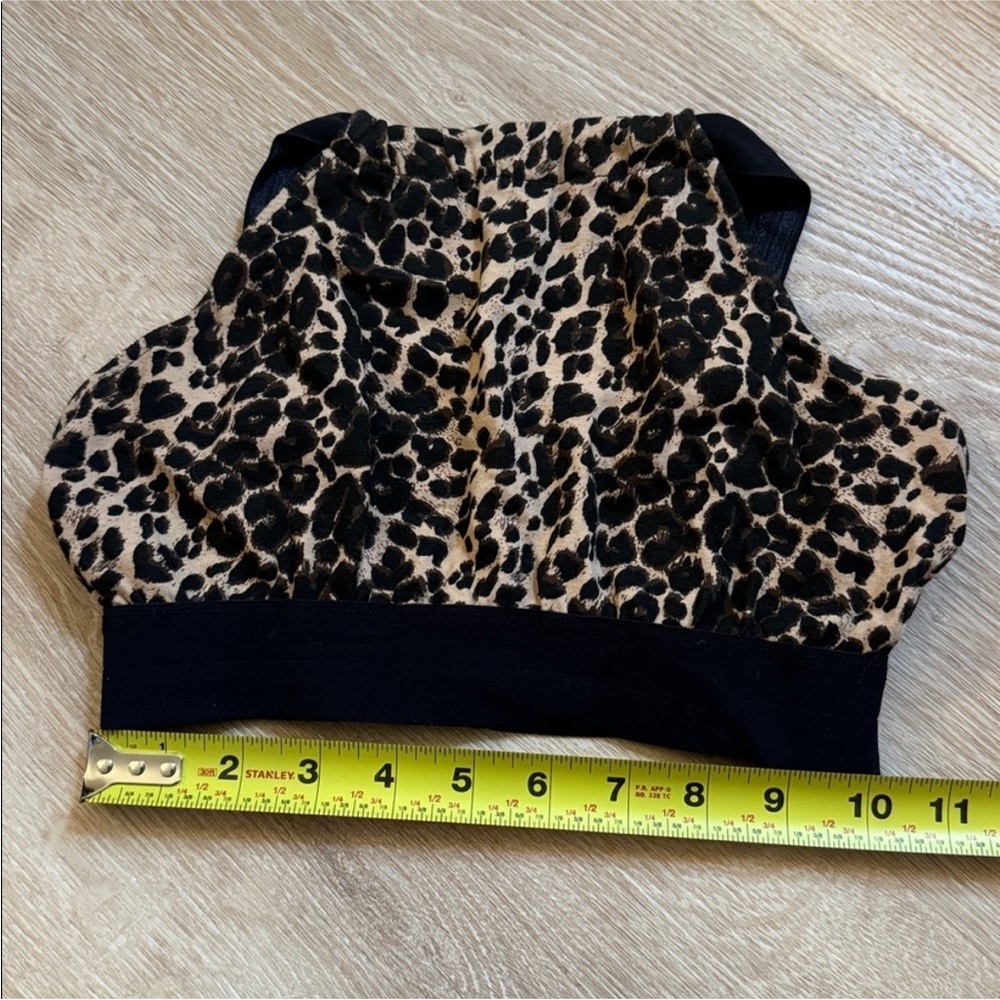 Urban Outfitters Leopard Print Top - Picture 5 of 5